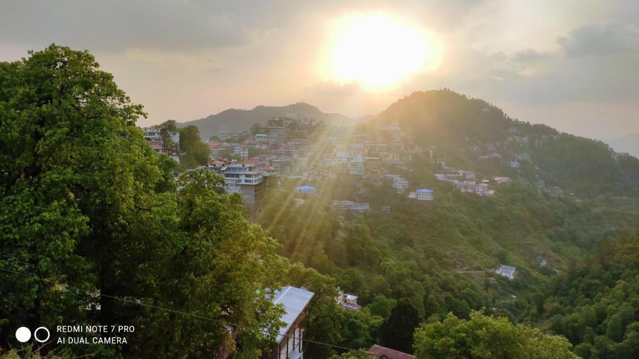 Castle View Hotel Mussoorie Luaran gambar
