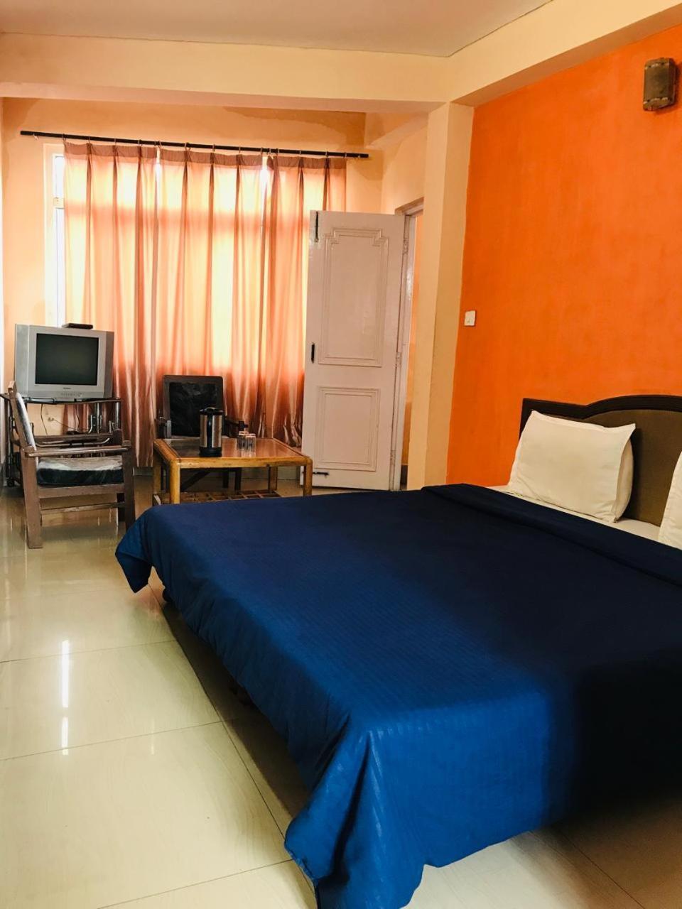 Castle View Hotel Mussoorie Luaran gambar